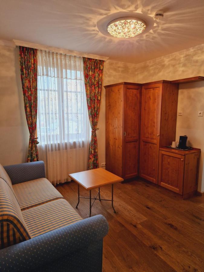 Landgasthof Deutsche Eiche 3* Monaco di Baviera