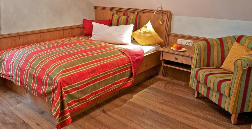 Landgasthof Deutsche Eiche 3* Monaco di Baviera